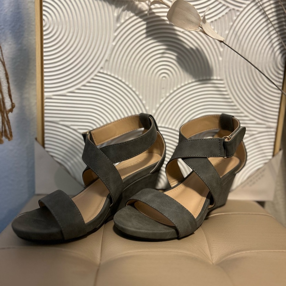 Wedge high heels